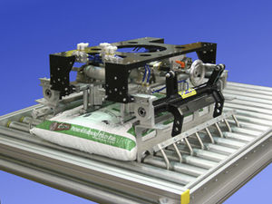 pneumatic gripper