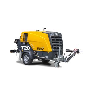trailer-mounted concrete pump