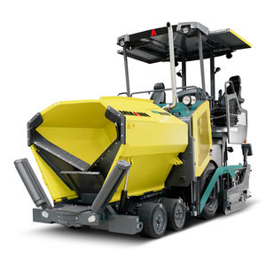 asphalt paver