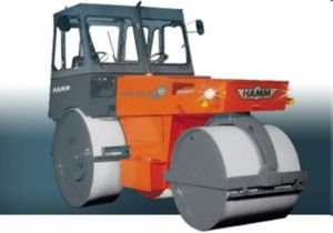 three-wheel road roller