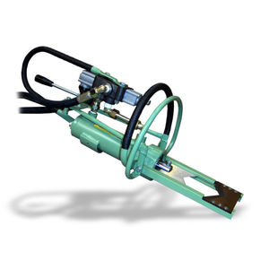 manual cutting device