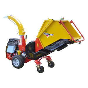 mobile wood chipper 1