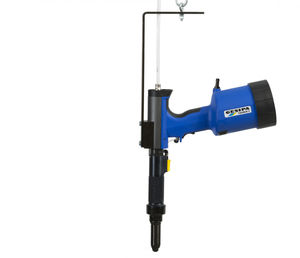 oleo-pneumatic rivet gun / for blind rivets