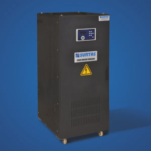 three-phase voltage regulator