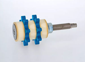 chain lubrication pinion
