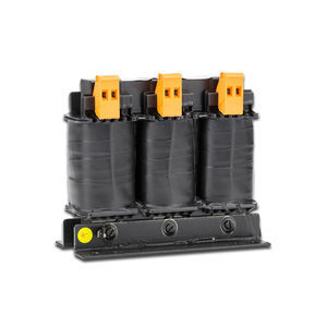 band-pass electronic filter