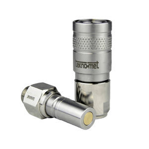 hydraulic fitting