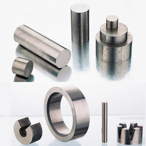 AlNiCo magnet