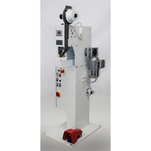 electric riveting machine