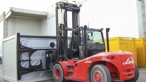 telescopic spreader