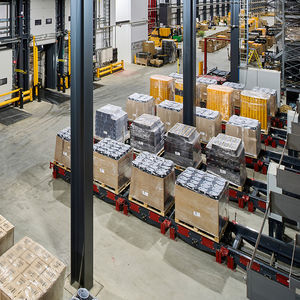 pallet conveyor 1