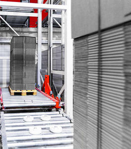 roller conveyor
