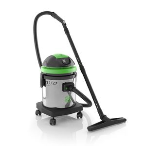 commercial vacuum cleaner 1