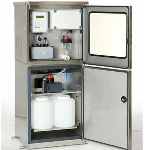 fixed sample collector