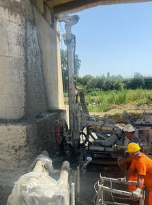 crawler drilling rig 1