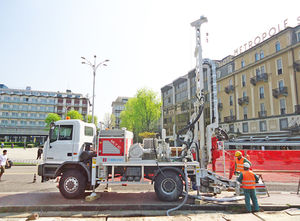 truck-mounted drilling rig 1