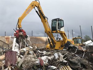crawler material handler