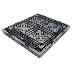 recycled plastic pallet