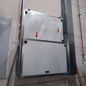 lifting door 1