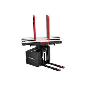 pallet turner