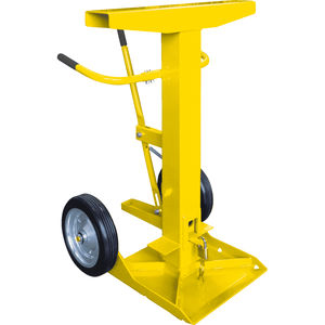 handling trailer landing gear
