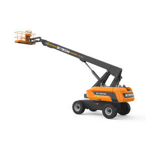 wheeled telescopic boom lift
