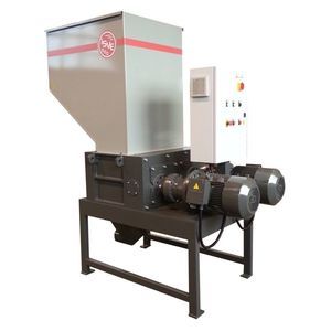 four shaft shredder
