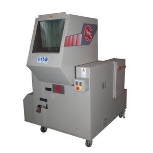 strand granulator