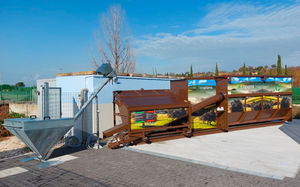 organic waste composter