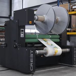 roll-to-roll laminating machine 1