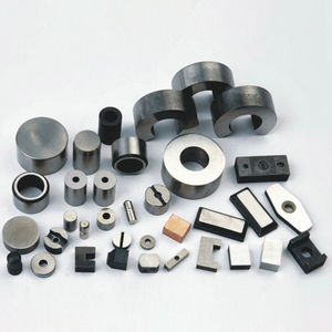AlNiCo magnet