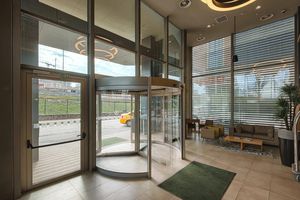 revolving door