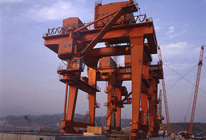 hydroelectric power plant gantry crane