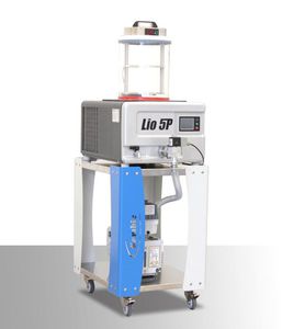 laboratory freeze dryer