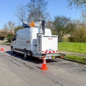 van-mounted telescopic boom lift