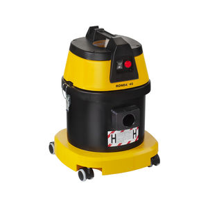 industrial vacuum cleaner