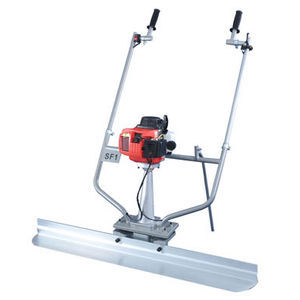 gasoline-powered wet screed