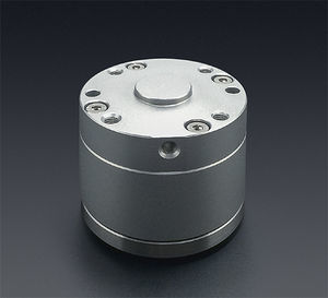 orientable centering and spreading unit 1
