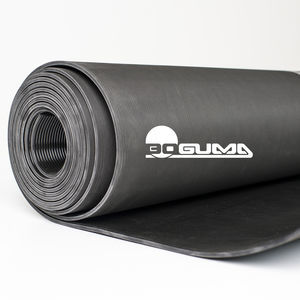 electrically isolating mat