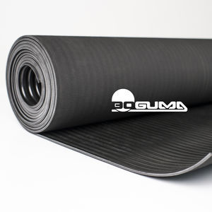 electrically isolating mat