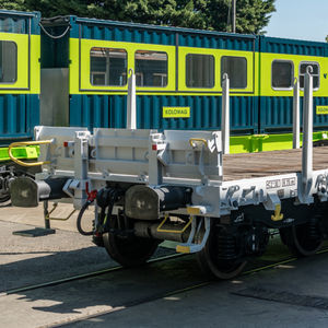 wheeled carrier 1