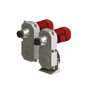variable-speed drive with flange