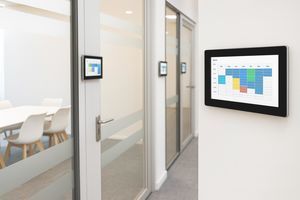 VESA mounting tablet 1