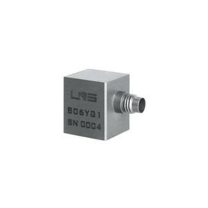 isolated accelerometer 1
