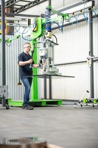 vacuum manipulator