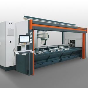4-axis machining center 1