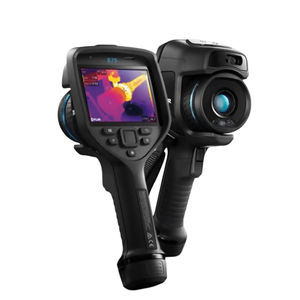 digital camera