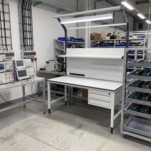 assembly workstation
