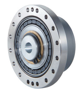 strain wave gear reducer