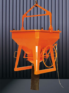 octagonal concrete skip